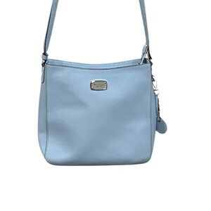 Michael Kors baby blue jet set messenger crossbody adjustable strap bag